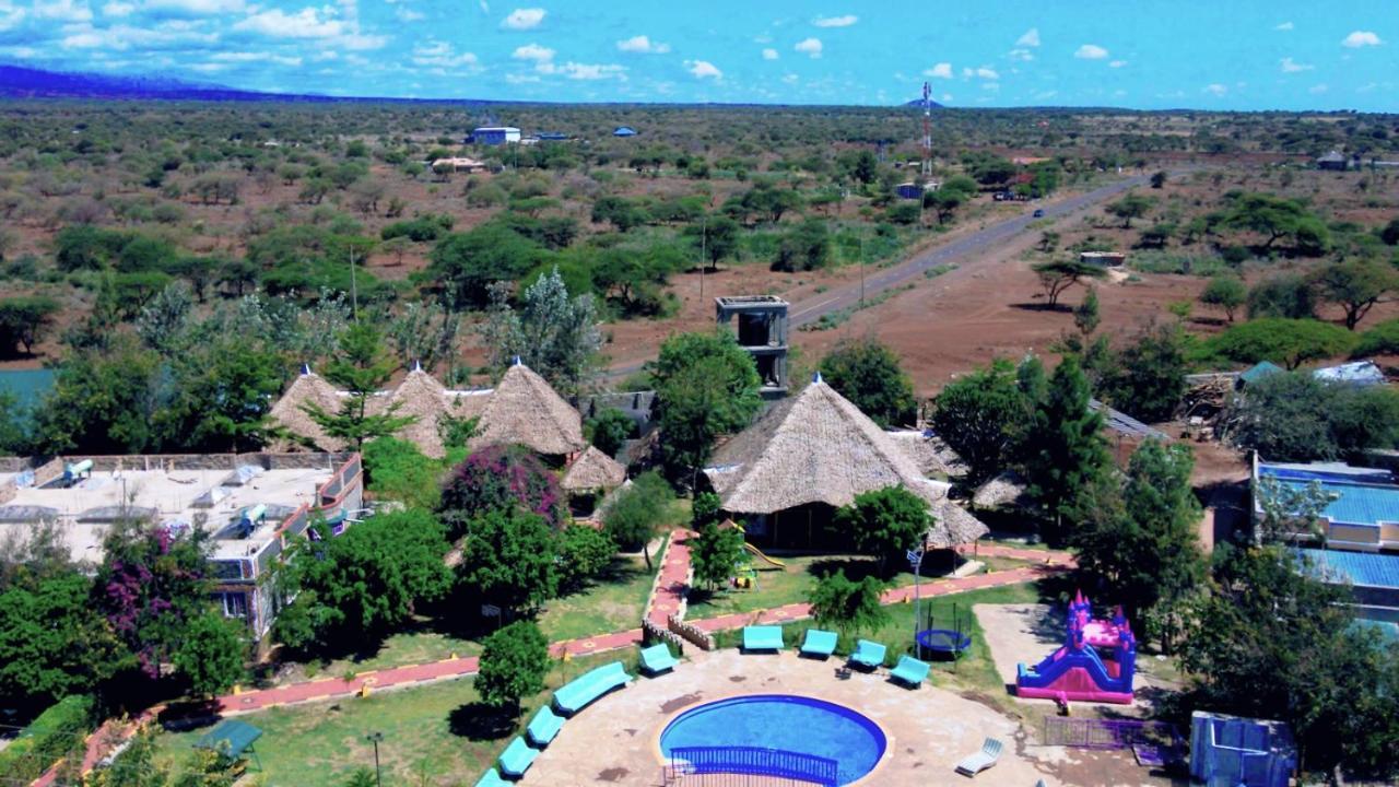 Amboseli Gateway Hotel Kimana Zewnętrze zdjęcie